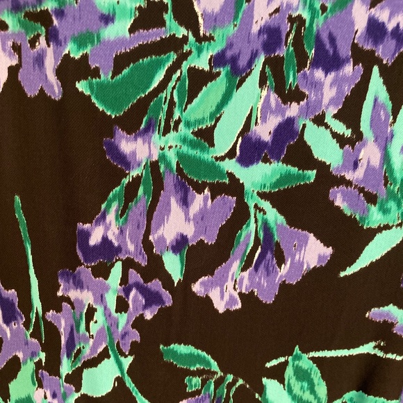 Ann Taylor Floral Flounce Hem Dress - Picture 6 of 6